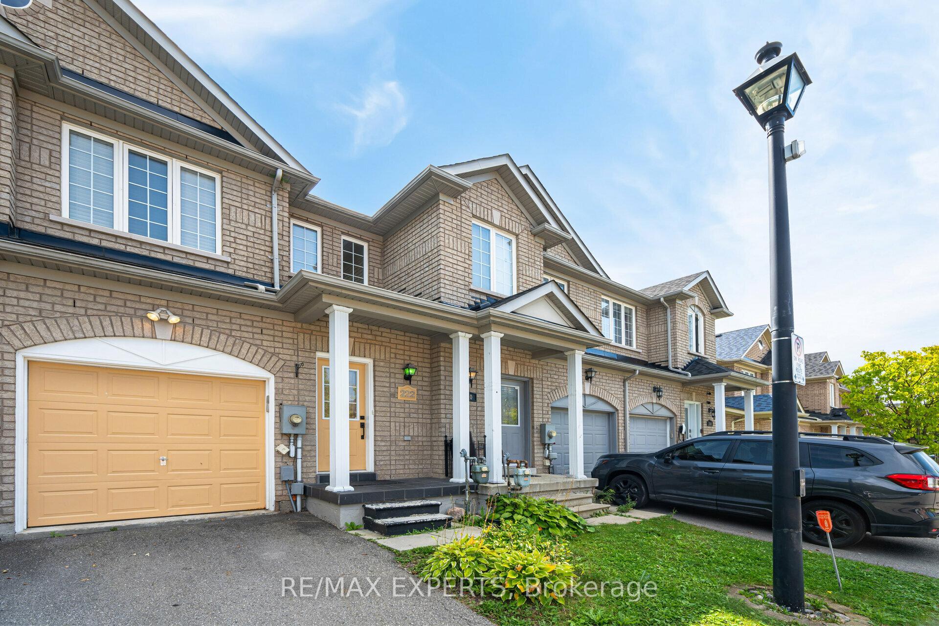 Photo 2 of 222 Tom Taylor Crescent, Newmarket, Summerhill Estates — HOMEH