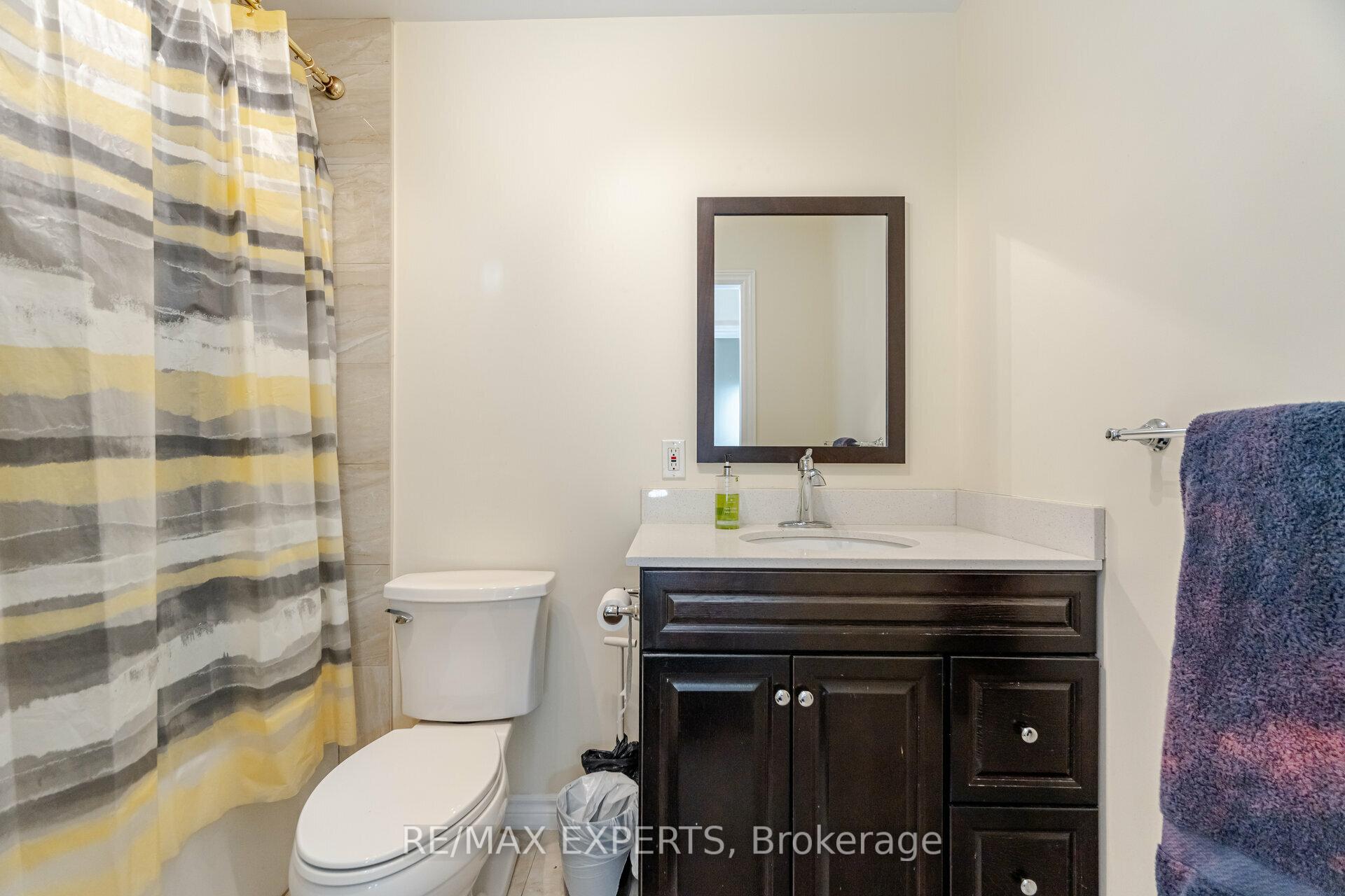 Photo 16 of 222 Tom Taylor Crescent, Newmarket, Summerhill Estates — HOMEH