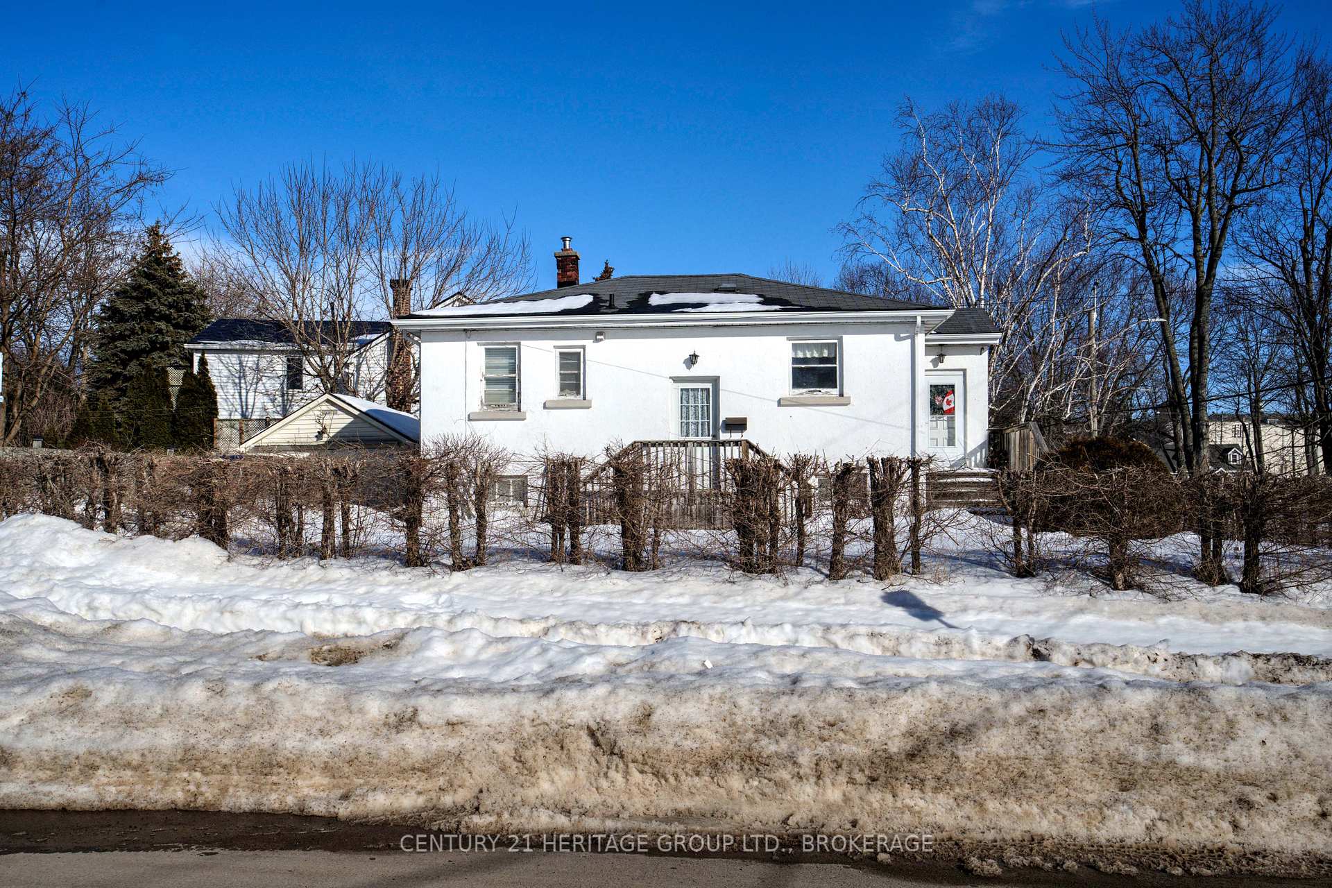 Photo 3 of 27 Kennedy Street, Kingston, Central City West — HOMEH
