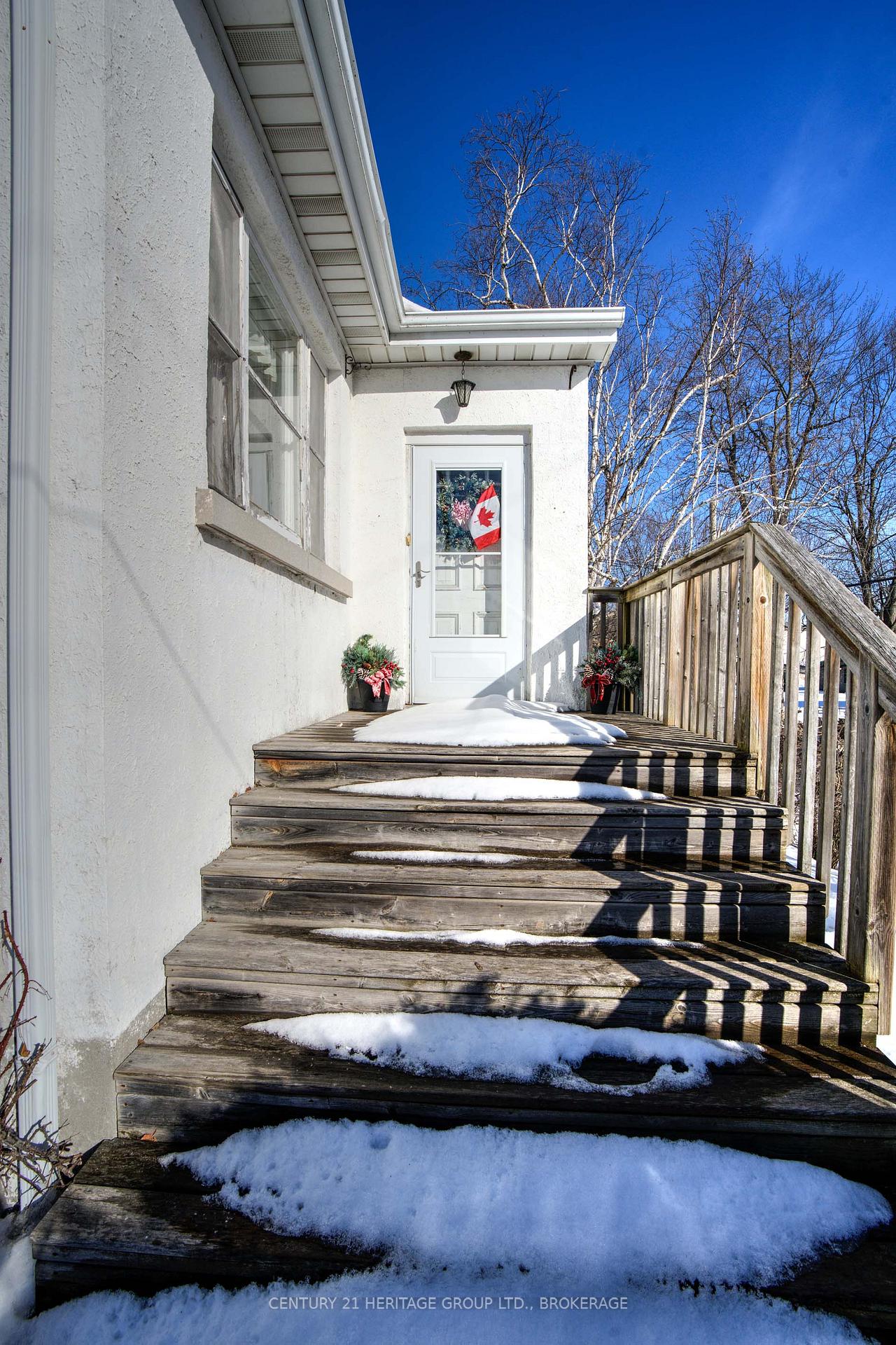 Photo 8 of 27 Kennedy Street, Kingston, Central City West — HOMEH