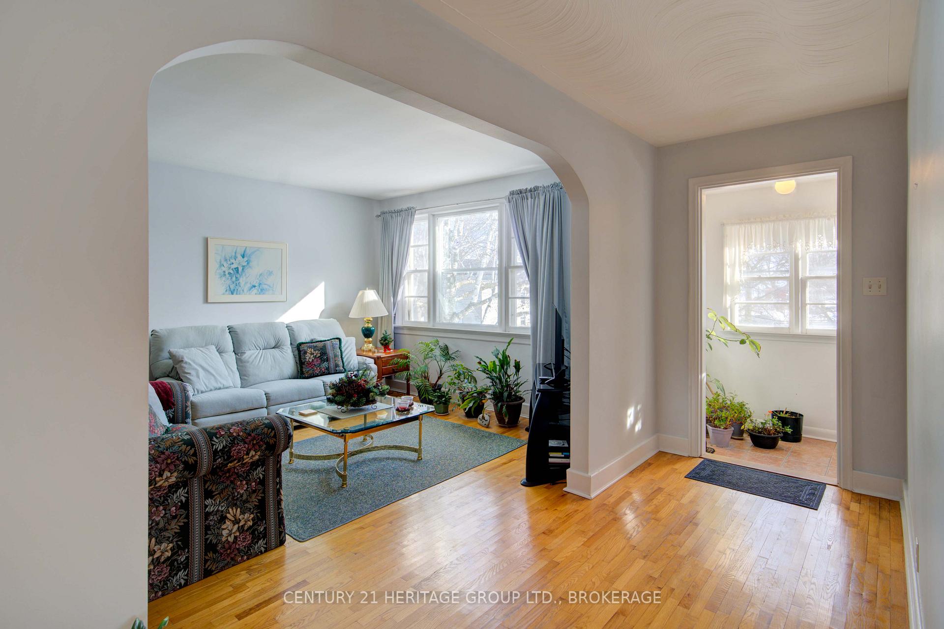 Photo 12 of 27 Kennedy Street, Kingston, Central City West — HOMEH