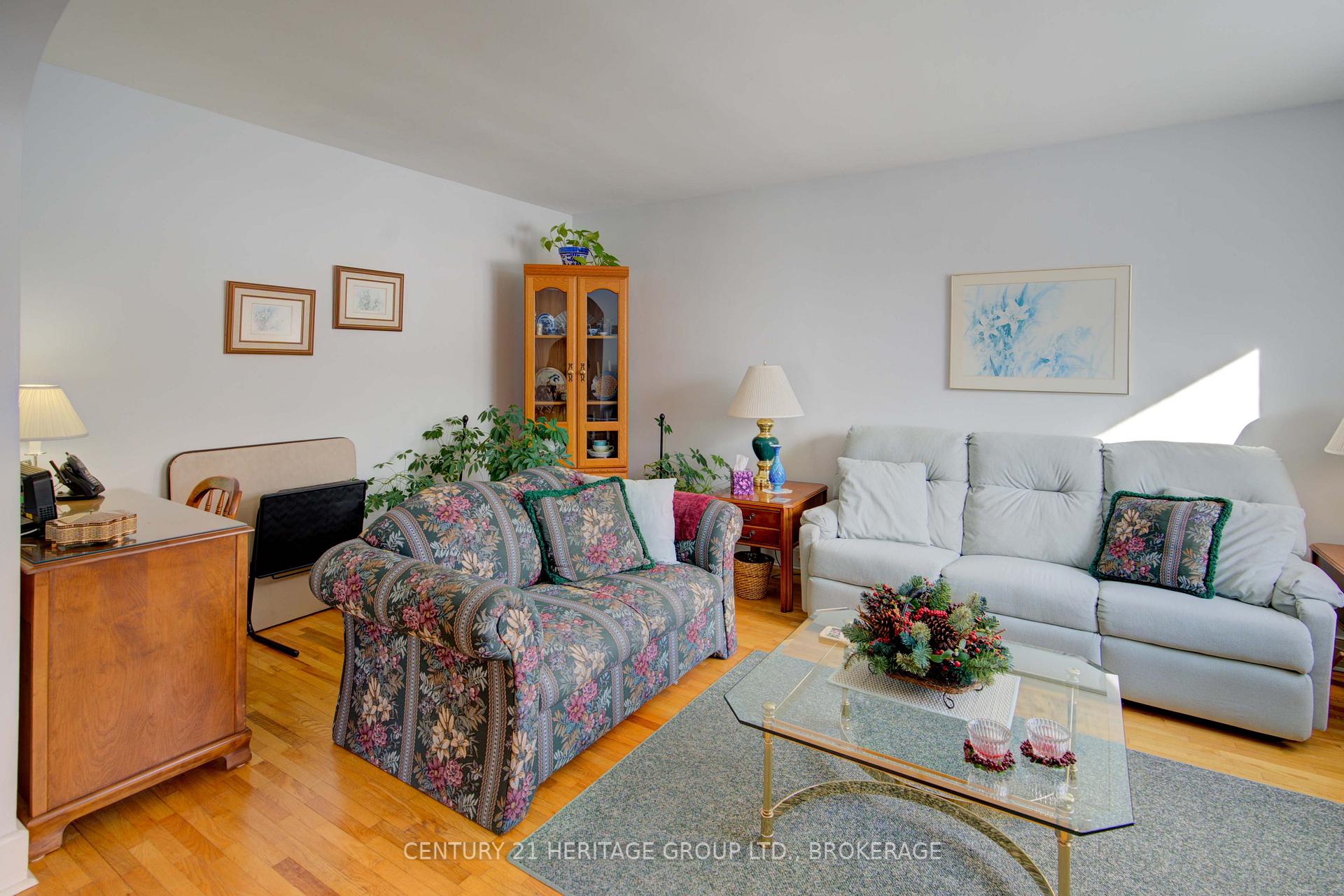 Photo 14 of 27 Kennedy Street, Kingston, Central City West — HOMEH