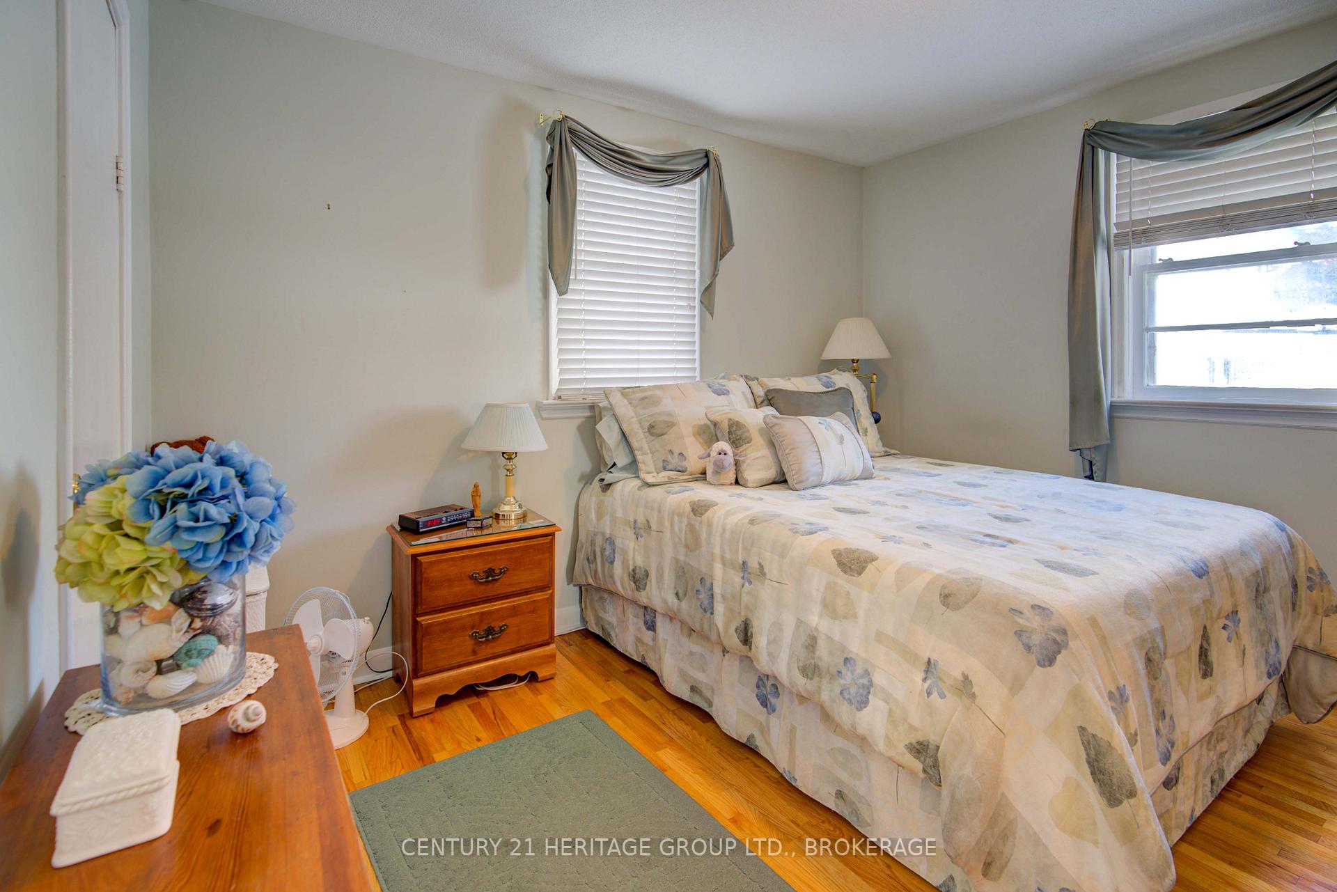 Photo 24 of 27 Kennedy Street, Kingston, Central City West — HOMEH
