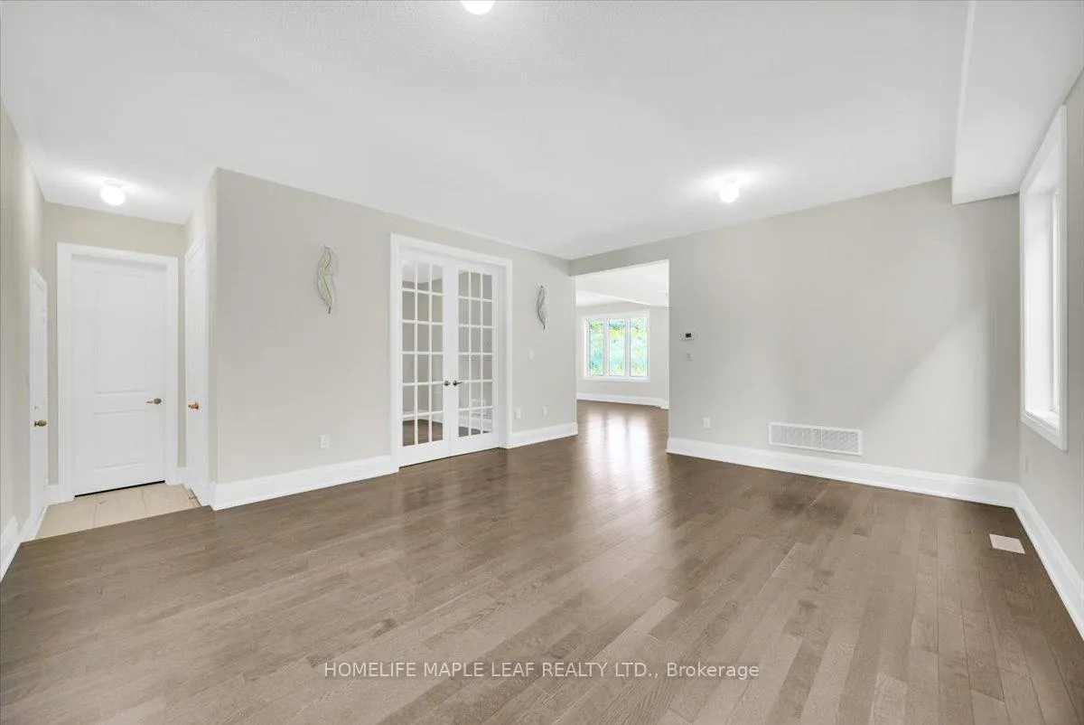 Photo 7 of 1242 Talisman Manor, Pickering, Rural Pickering — HOMEH