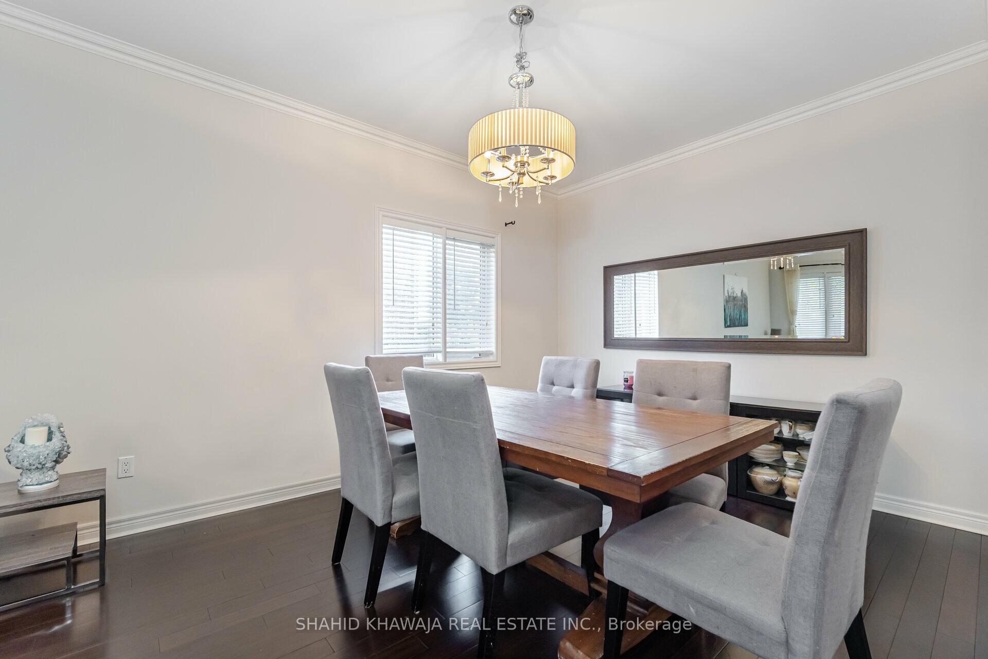 Photo 7 of 180 Bothwell Crescent, Newmarket, Summerhill Estates — HOMEH