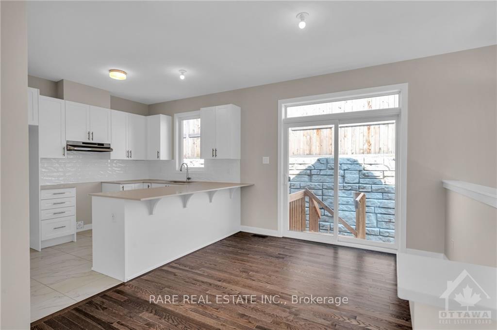 Photo 4 of 79 Pizzicato Street, Ottawa, Mer Bleue/Bradley Estates/Anderson Park — HOMEH