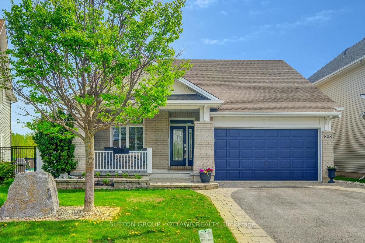 Photo 1 of 808 Azure Street, Ottawa, Avalon West — HOMEH