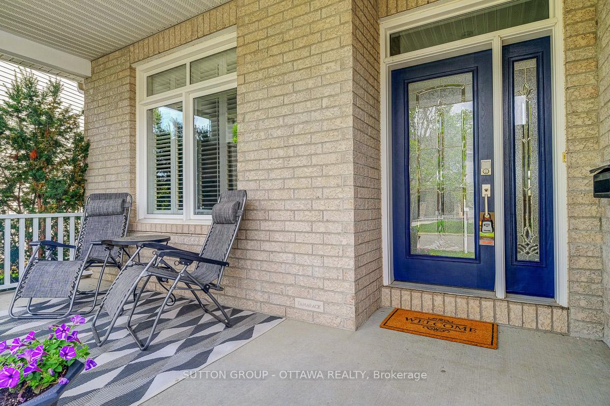 Photo 6 of 808 Azure Street, Ottawa, Avalon West — HOMEH