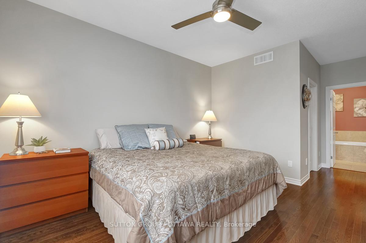 Photo 23 of 808 Azure Street, Ottawa, Avalon West — HOMEH