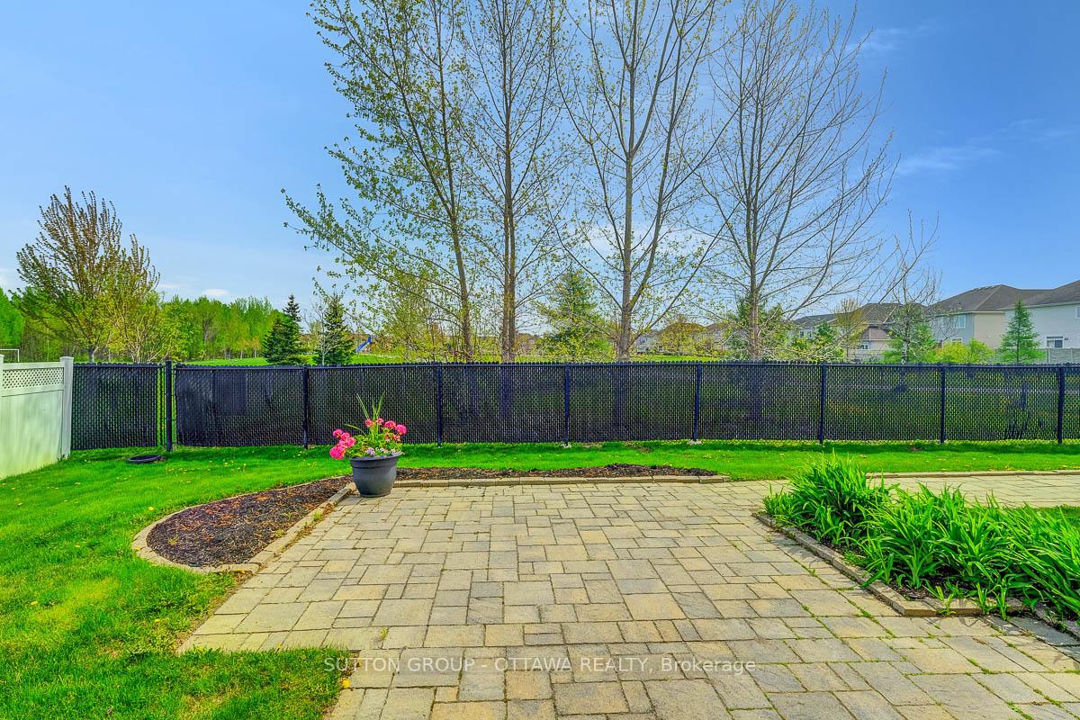 Photo 39 of 808 Azure Street, Ottawa, Avalon West — HOMEH