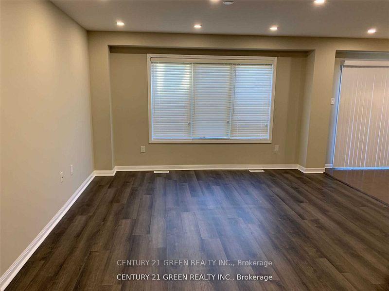 Photo 6 of 258 Gleave Terrace, Milton, Harrison — HOMEH