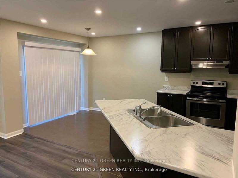 Photo 11 of 258 Gleave Terrace, Milton, Harrison — HOMEH