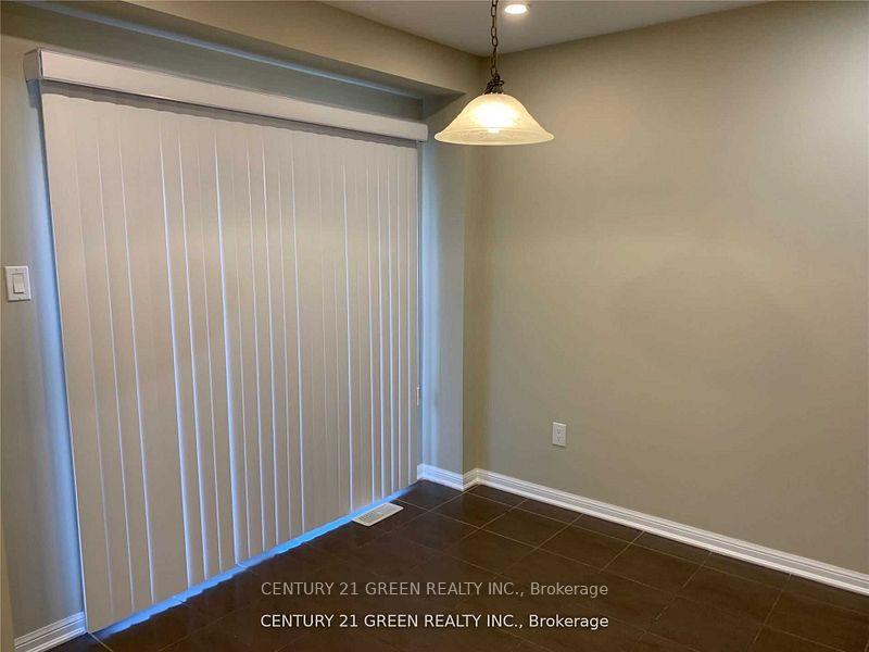 Photo 12 of 258 Gleave Terrace, Milton, Harrison — HOMEH