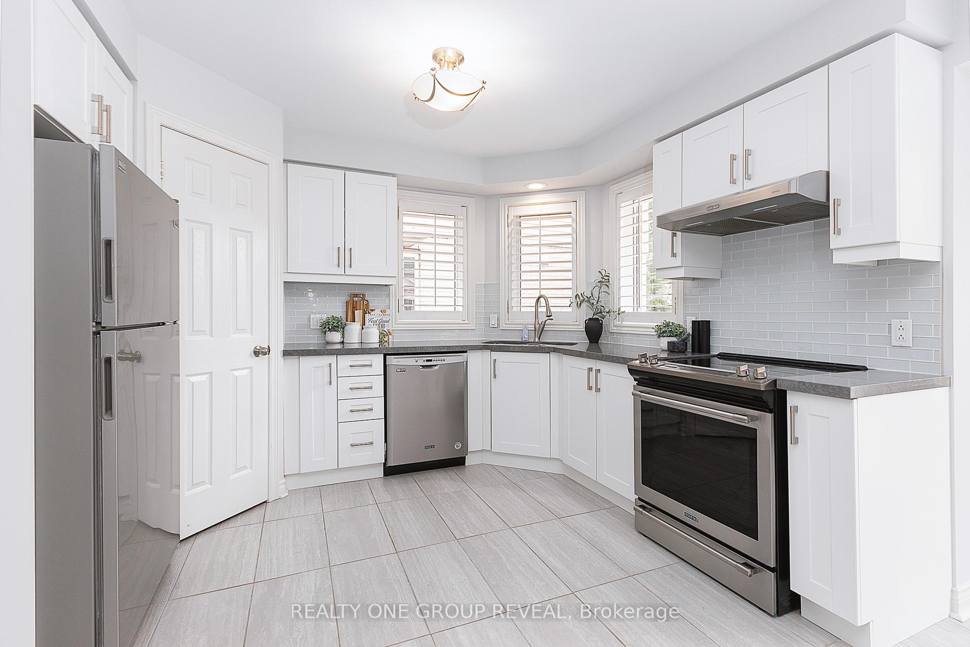 Photo 7 of 1003 Catskill Drive, Oshawa, Northglen — HOMEH