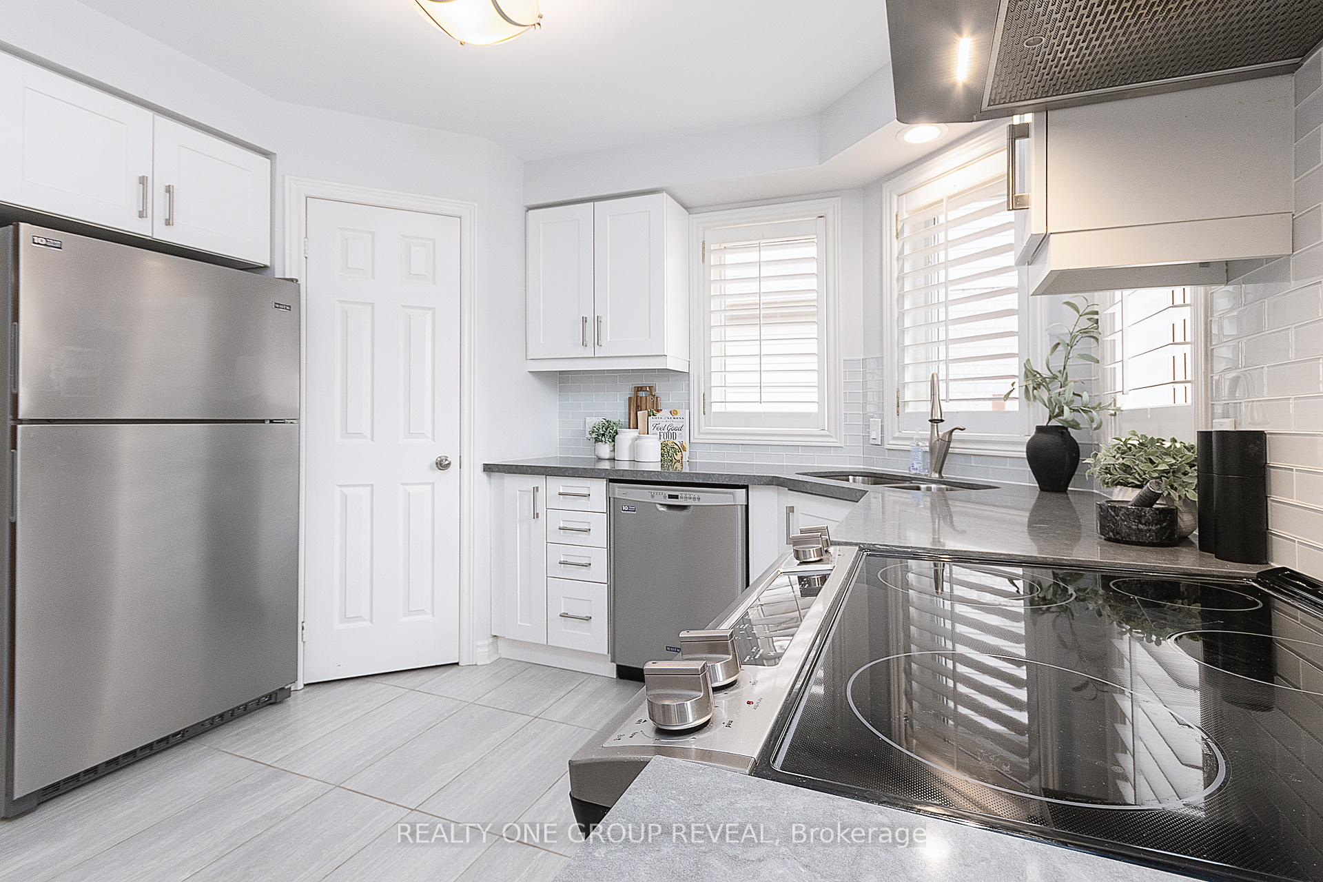 Photo 12 of 1003 Catskill Drive, Oshawa, Northglen — HOMEH