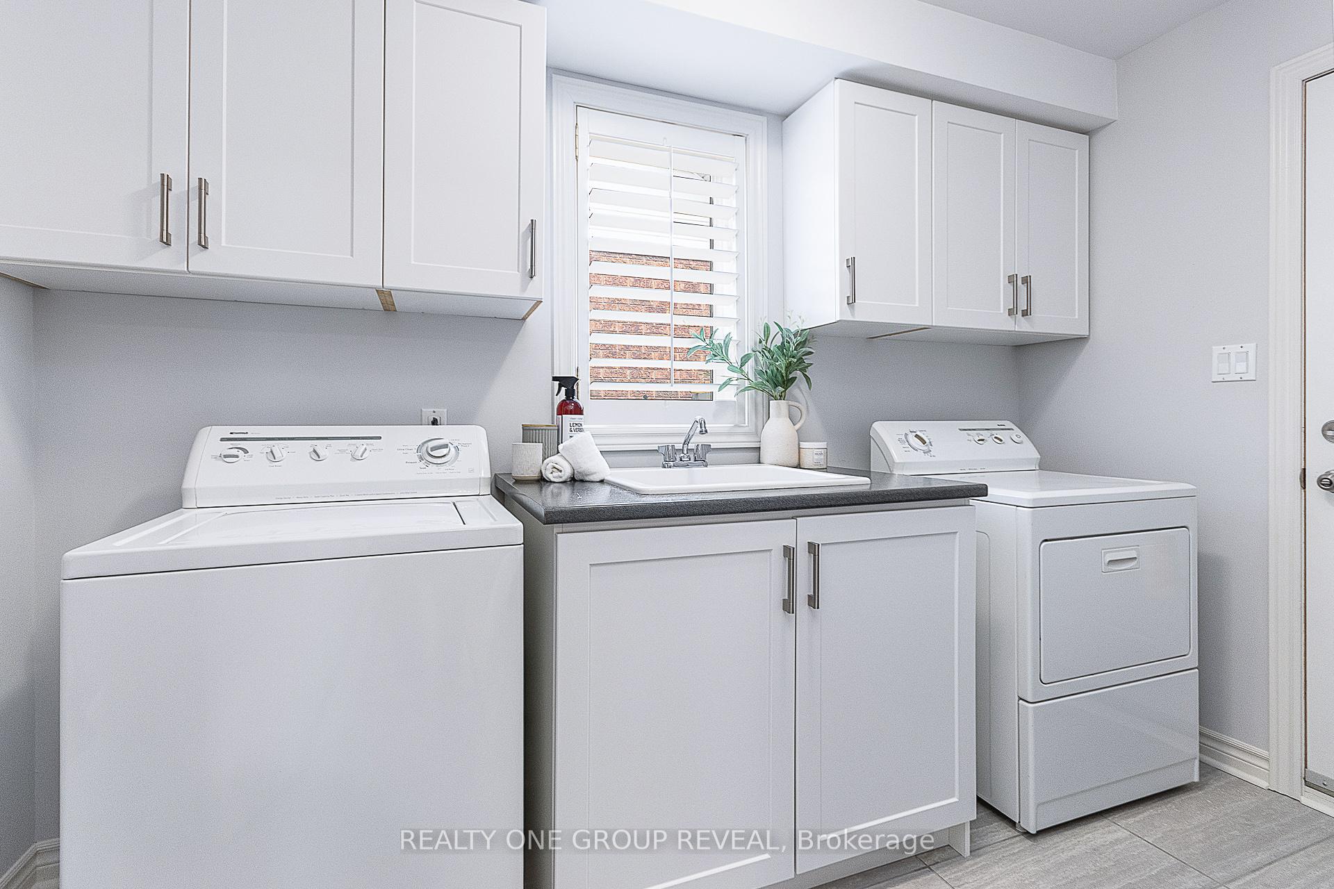 Photo 18 of 1003 Catskill Drive, Oshawa, Northglen — HOMEH