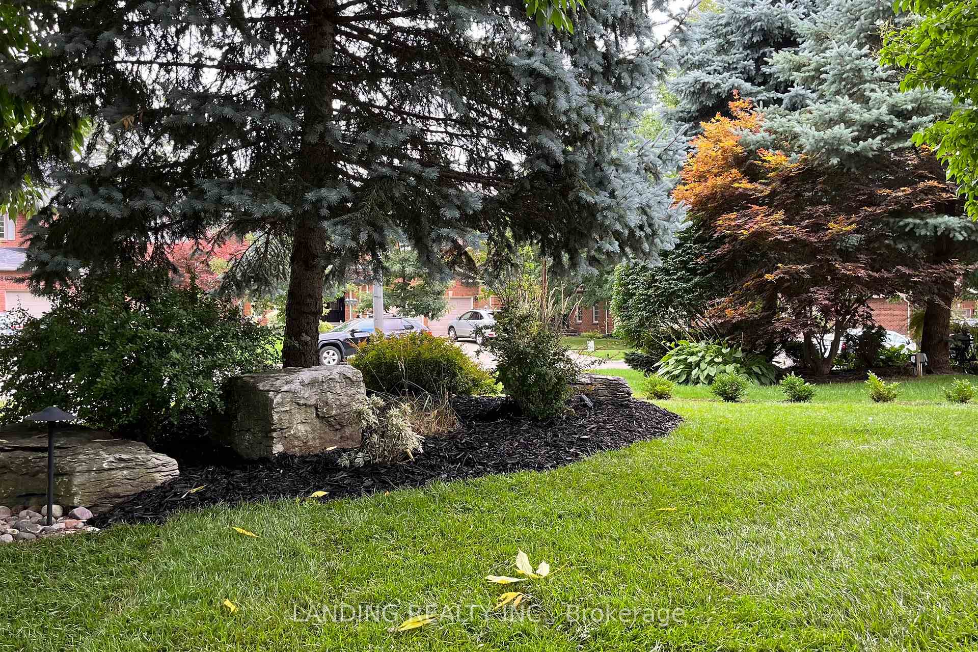 Photo 43 of 883 Darwin Drive, Pickering, Liverpool — HOMEH