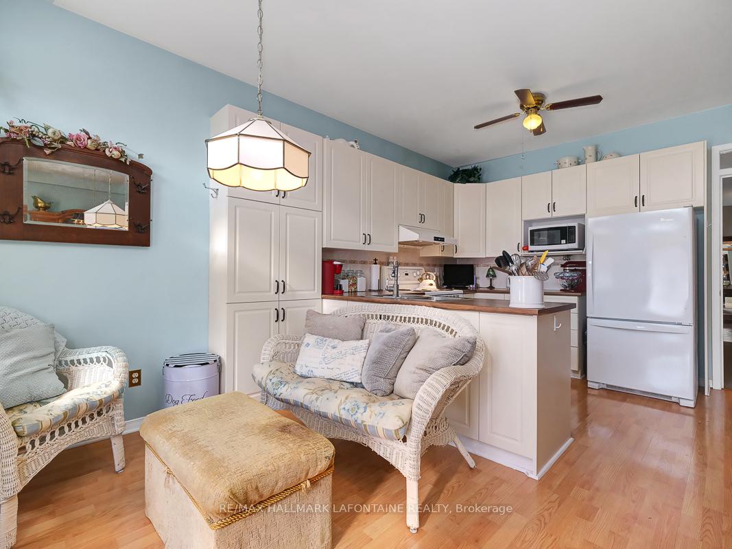 Photo 13 of 630 Valin Street, Ottawa, Fallingbrook/Gardenway South — HOMEH