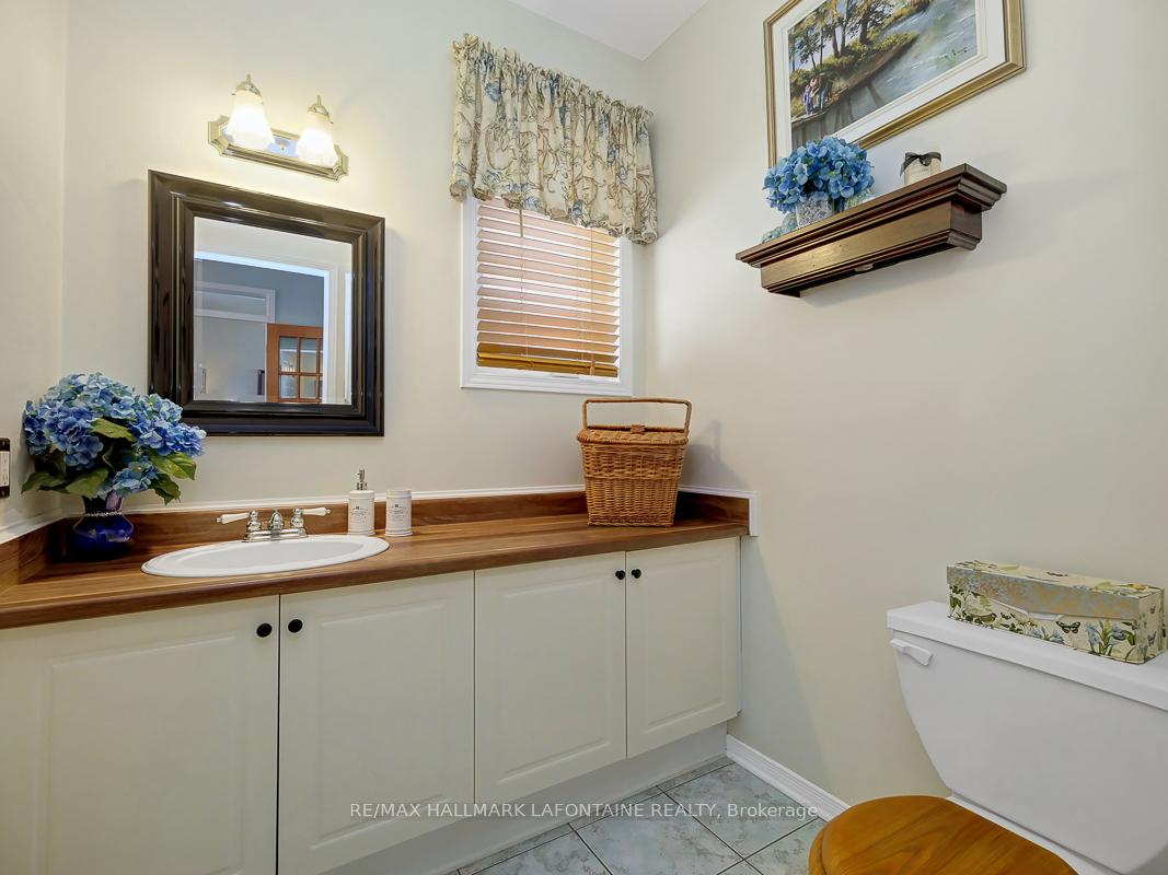 Photo 15 of 630 Valin Street, Ottawa, Fallingbrook/Gardenway South — HOMEH