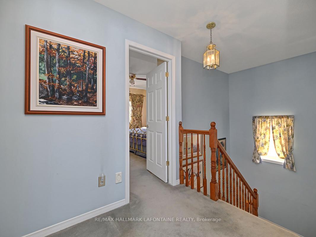 Photo 24 of 630 Valin Street, Ottawa, Fallingbrook/Gardenway South — HOMEH