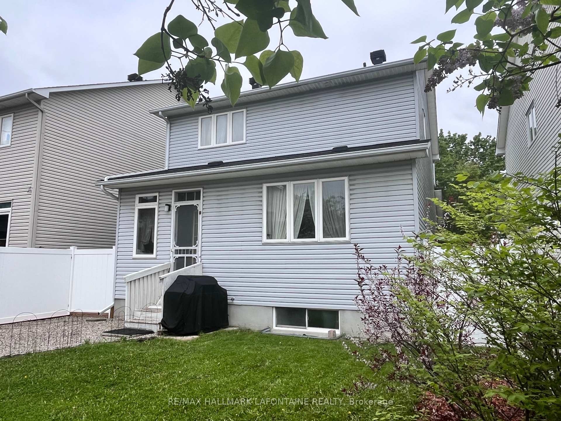 Photo 26 of 630 Valin Street, Ottawa, Fallingbrook/Gardenway South — HOMEH