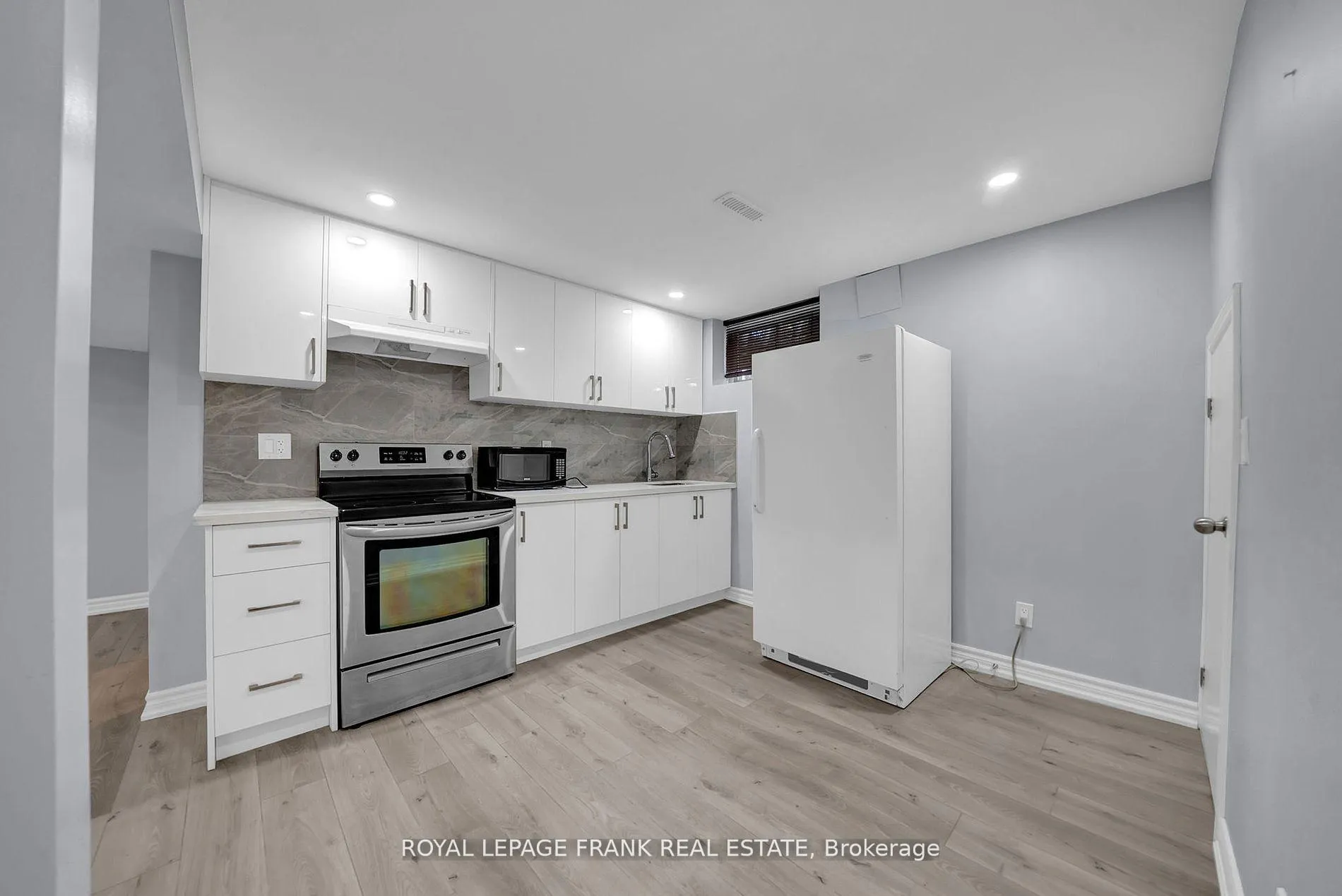 Photo 4 of Unit BSMT, 754 Tennyson Avenue, Oshawa, Donevan — HOMEH