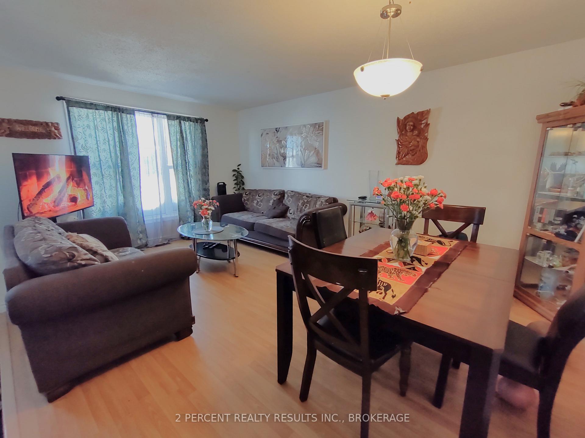 Photo 3 of 895 Brothlin Crescent, Kingston, East Gardiners Rd — HOMEH