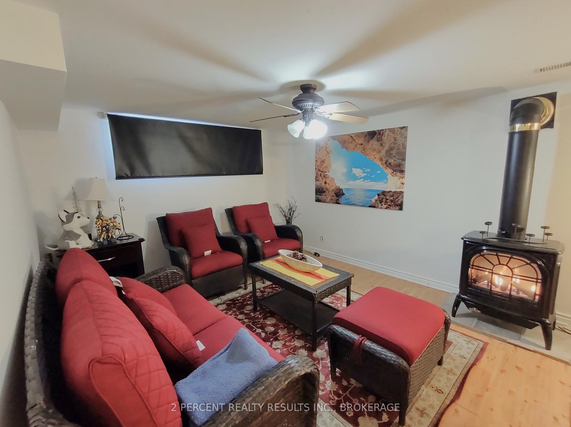 Photo 14 of 895 Brothlin Crescent, Kingston, East Gardiners Rd — HOMEH