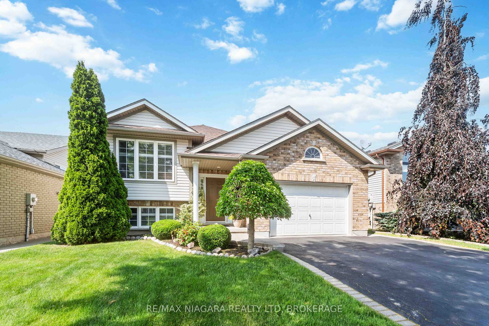 Front of 8123 Beaver Glen Drive
