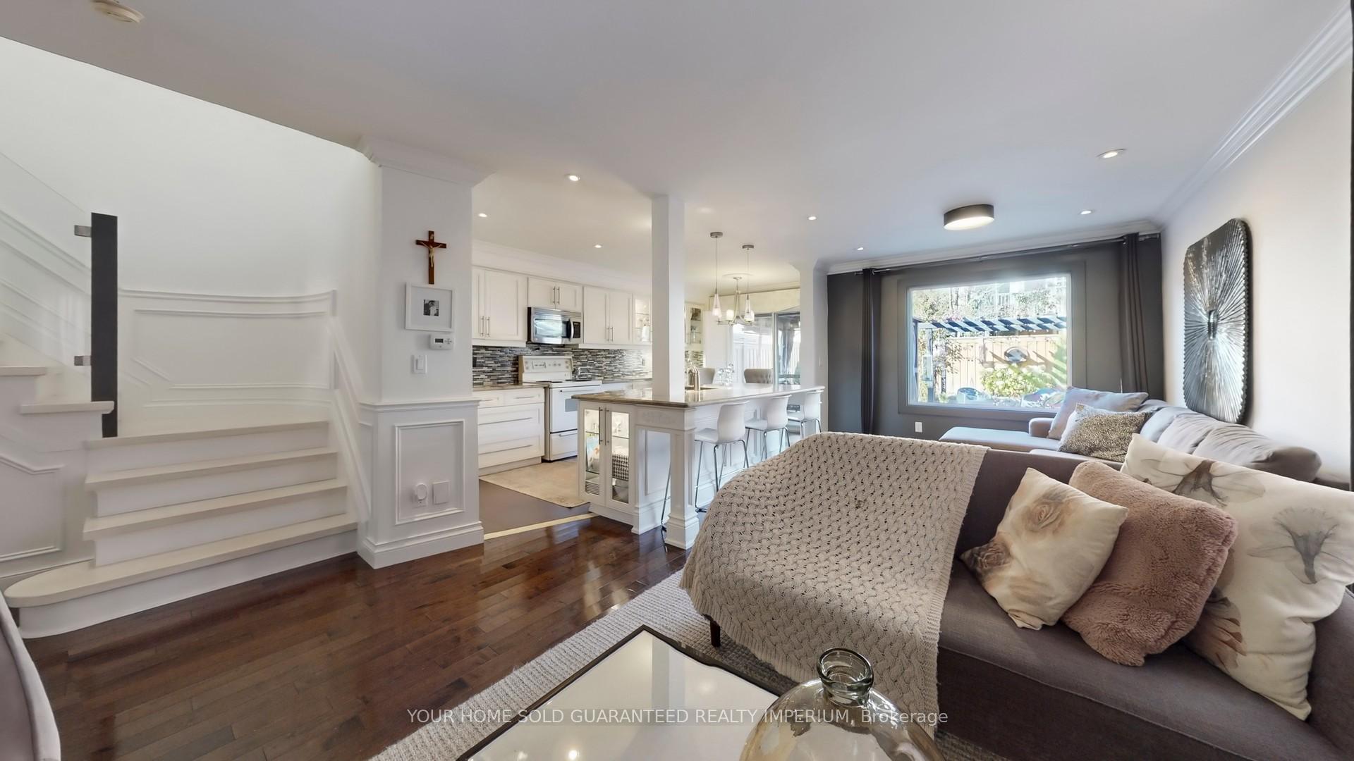 Photo 5 of 124 Thicket Crescent, Pickering, Highbush — HOMEH