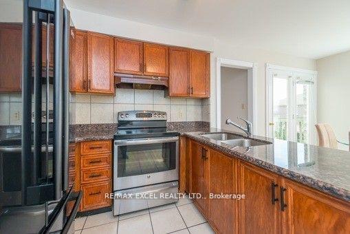 Photo 6 of 2394 Annan Woods Drive, Pickering, Brock Ridge — HOMEH