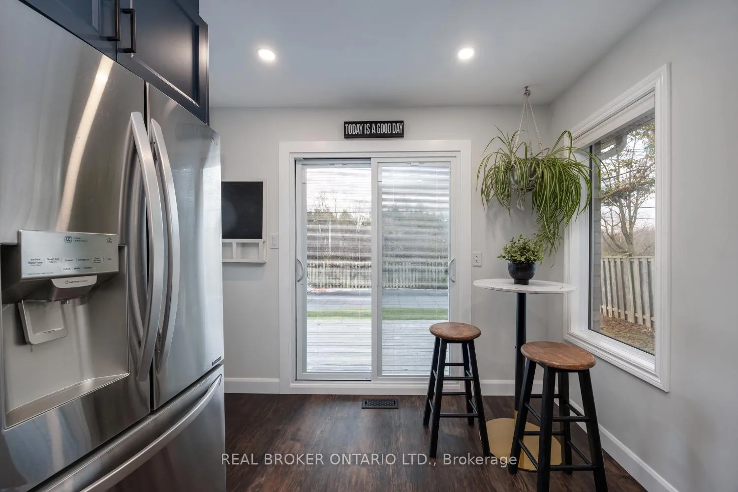 Photo 9 of 662 Cognac Crescent, Pickering, Amberlea — HOMEH
