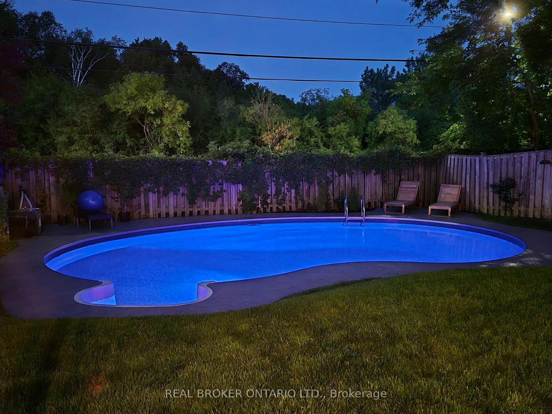Photo 40 of 662 Cognac Crescent, Pickering, Amberlea — HOMEH