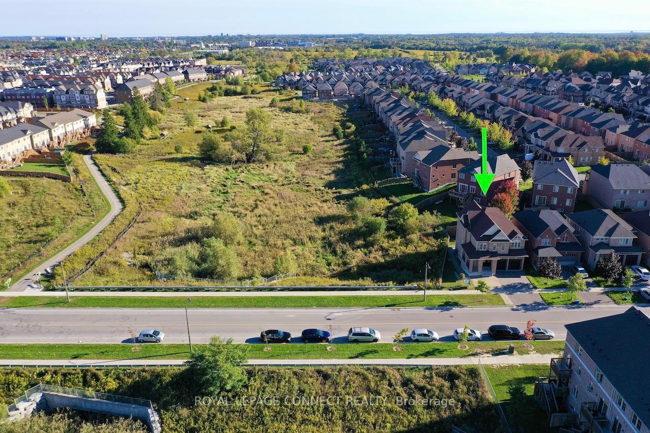 Photo 3 of 153 Windfields Farm Drive, Oshawa, Windfields — HOMEH