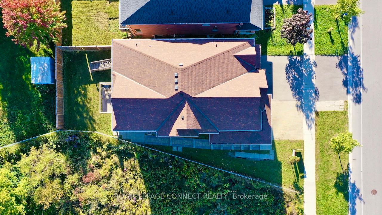 Photo 37 of 153 Windfields Farm Drive, Oshawa, Windfields — HOMEH