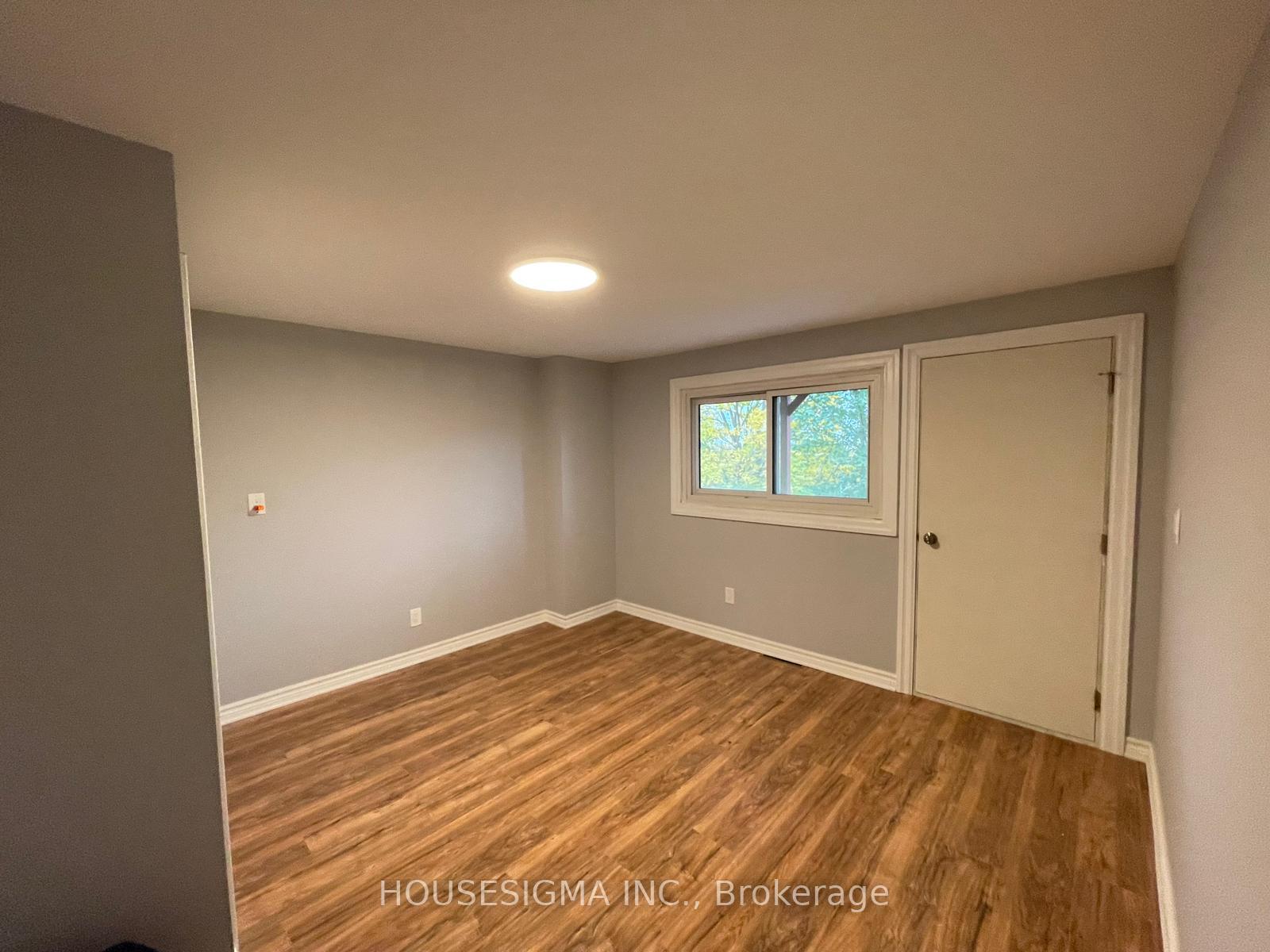 Photo 10 of 116 Grandview Street S, Oshawa, Donevan — HOMEH
