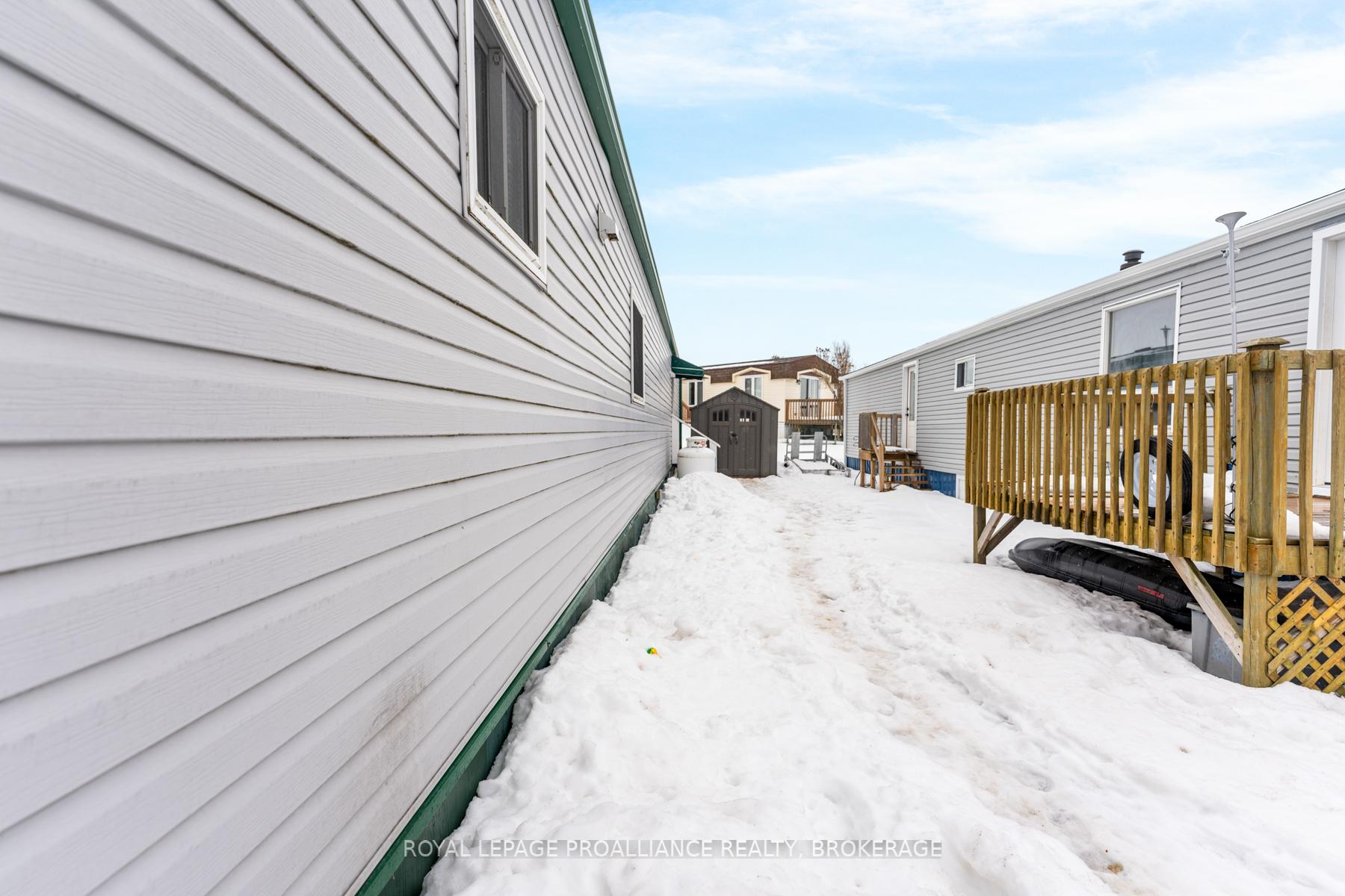 Photo 25 of 34 Kapyong Crescent, Kingston, Kingston East (incl CFB Kingston) — HOMEH