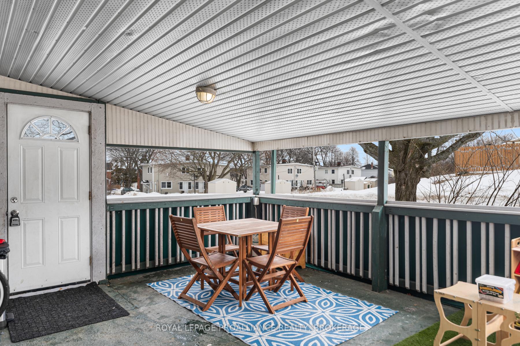 Photo 30 of 34 Kapyong Crescent, Kingston, Kingston East (incl CFB Kingston) — HOMEH