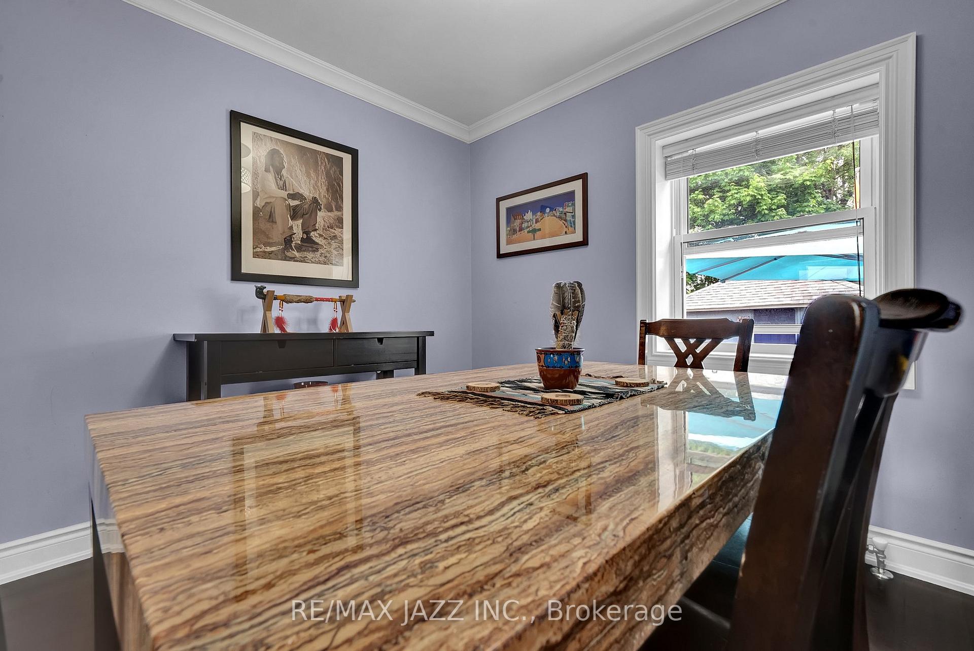 Photo 14 of 303 Gliddon Avenue, Oshawa, Central — HOMEH
