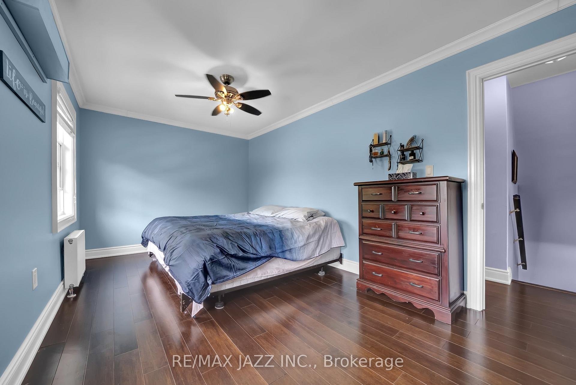 Photo 19 of 303 Gliddon Avenue, Oshawa, Central — HOMEH