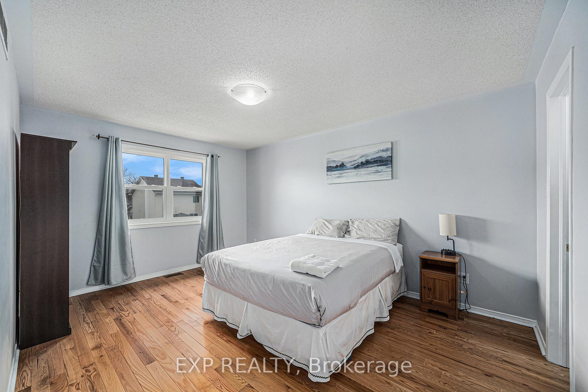 Photo 21 of 2161 Gardenway Drive, Ottawa, Fallingbrook/Gardenway South — HOMEH