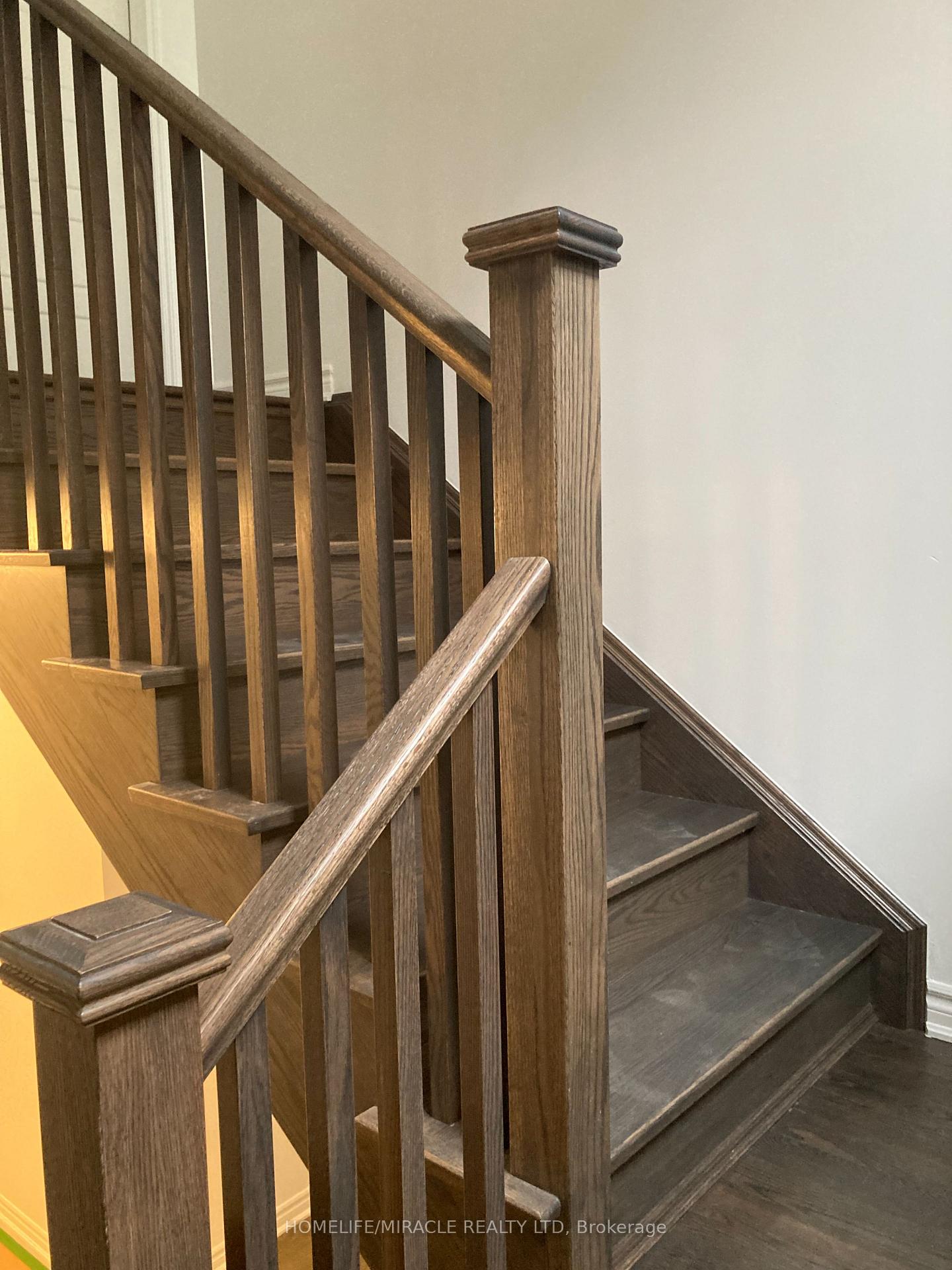 Photo 8 of 487 Kennedy Circle, Milton, Cobban — HOMEH
