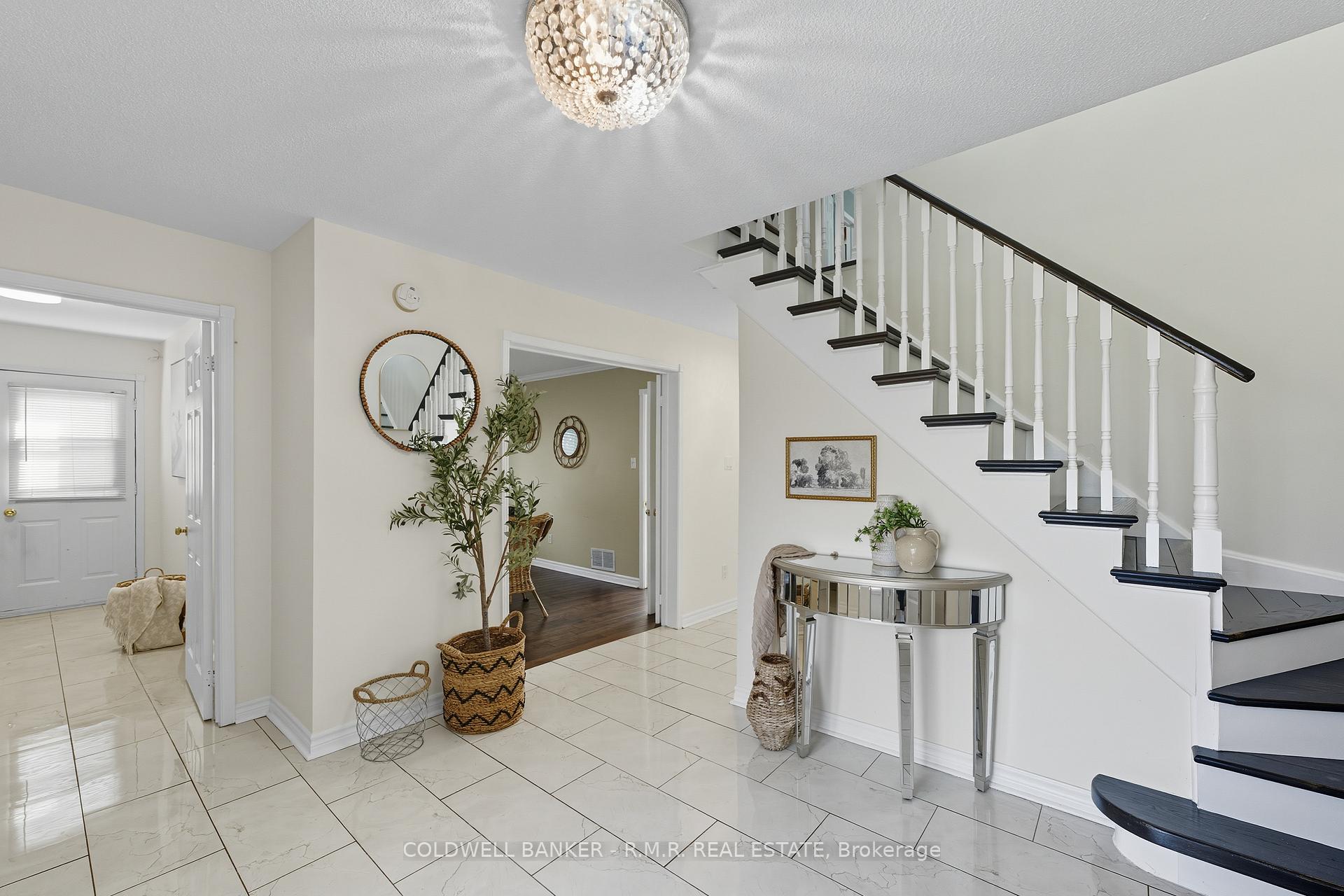 Photo 5 of 1828 Westcreek Drive, Pickering, Highbush — HOMEH