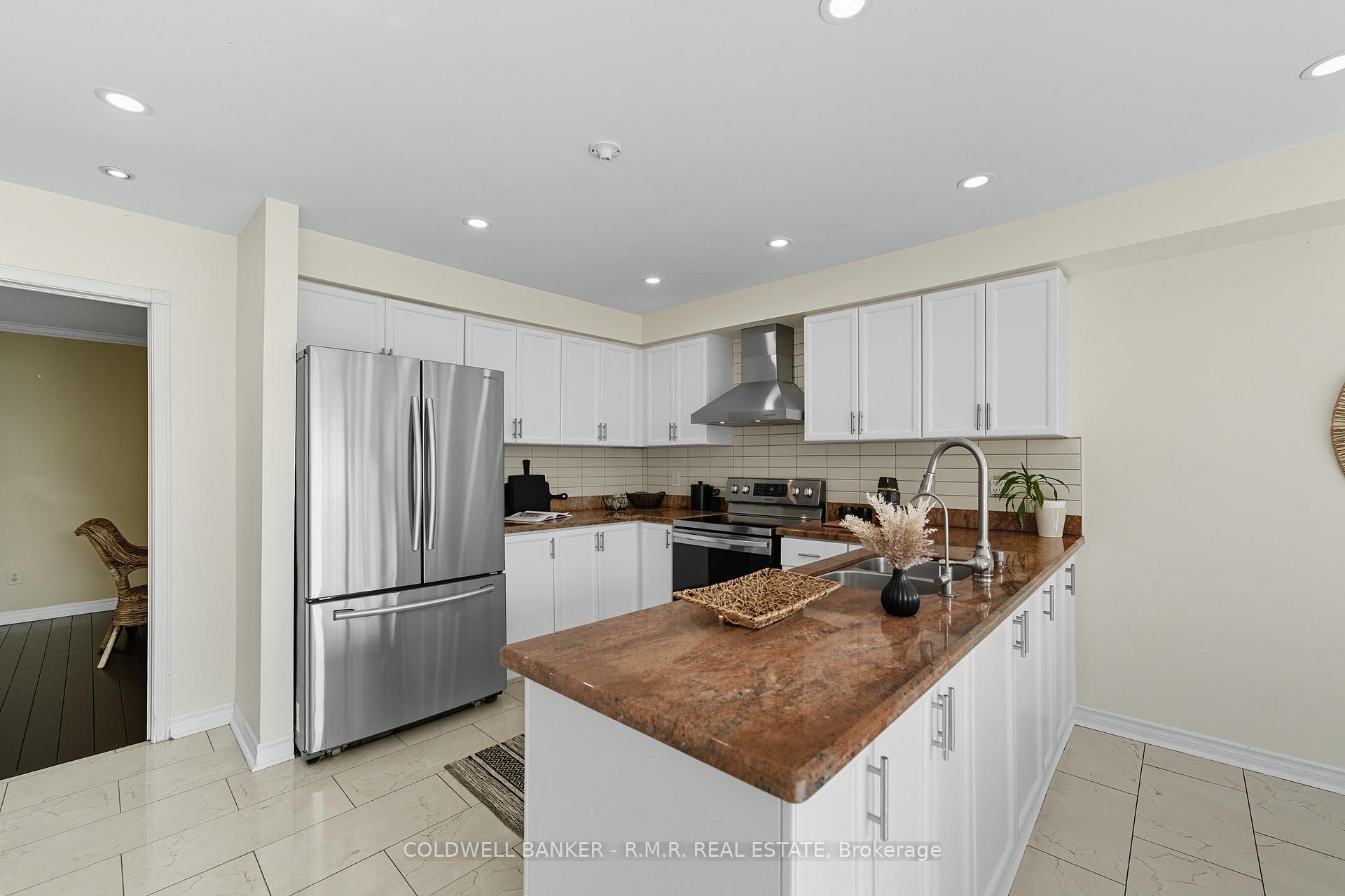Photo 11 of 1828 Westcreek Drive, Pickering, Highbush — HOMEH