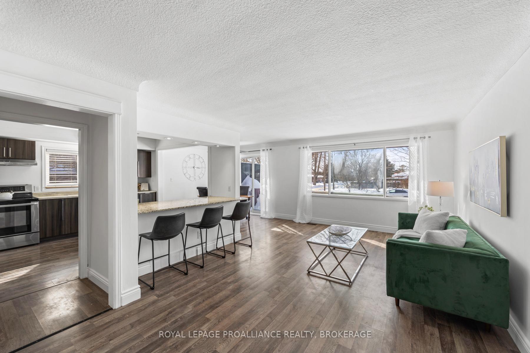 Photo 7 of 16 Campbell Crescent, Kingston, Central City West — HOMEH