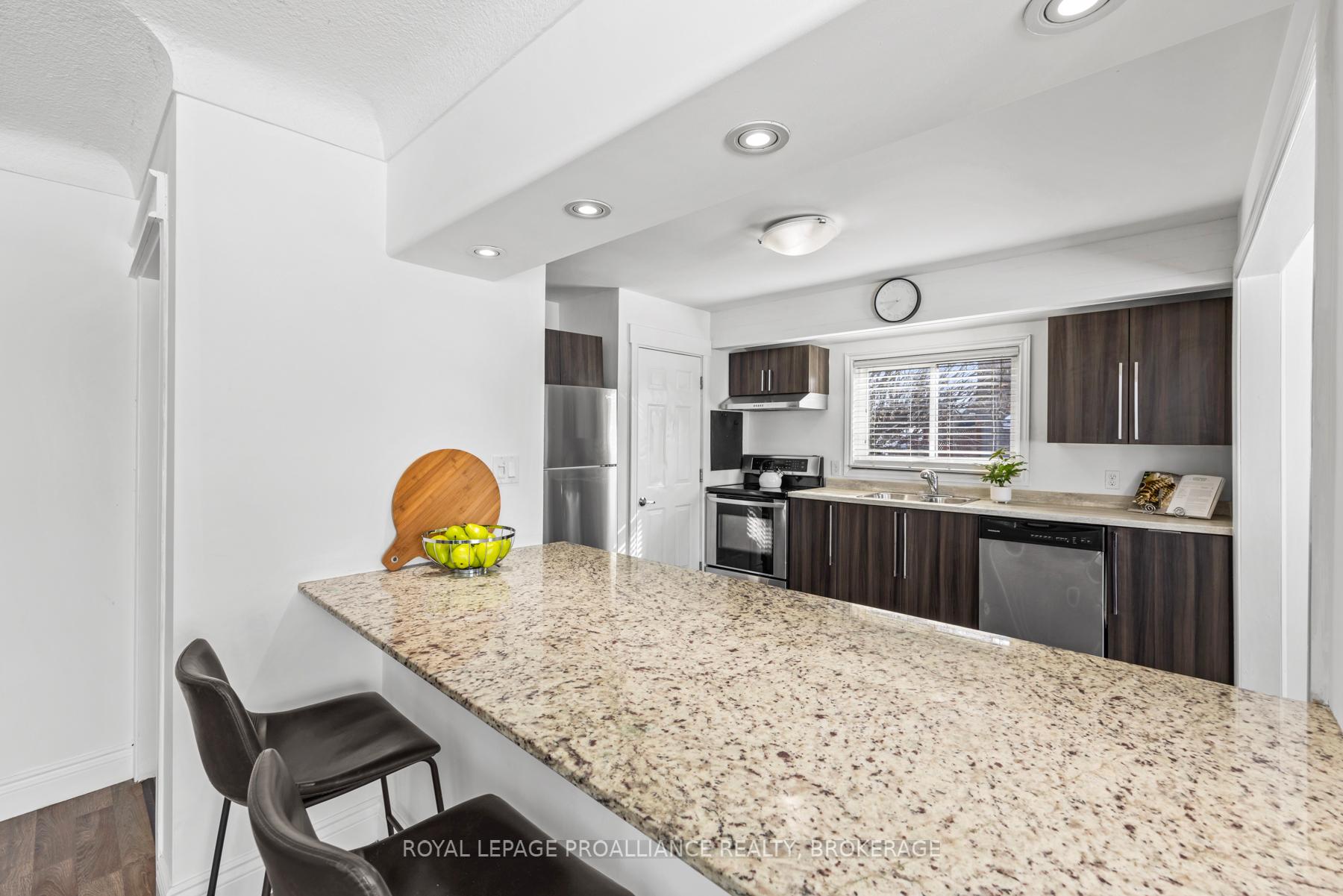 Photo 11 of 16 Campbell Crescent, Kingston, Central City West — HOMEH