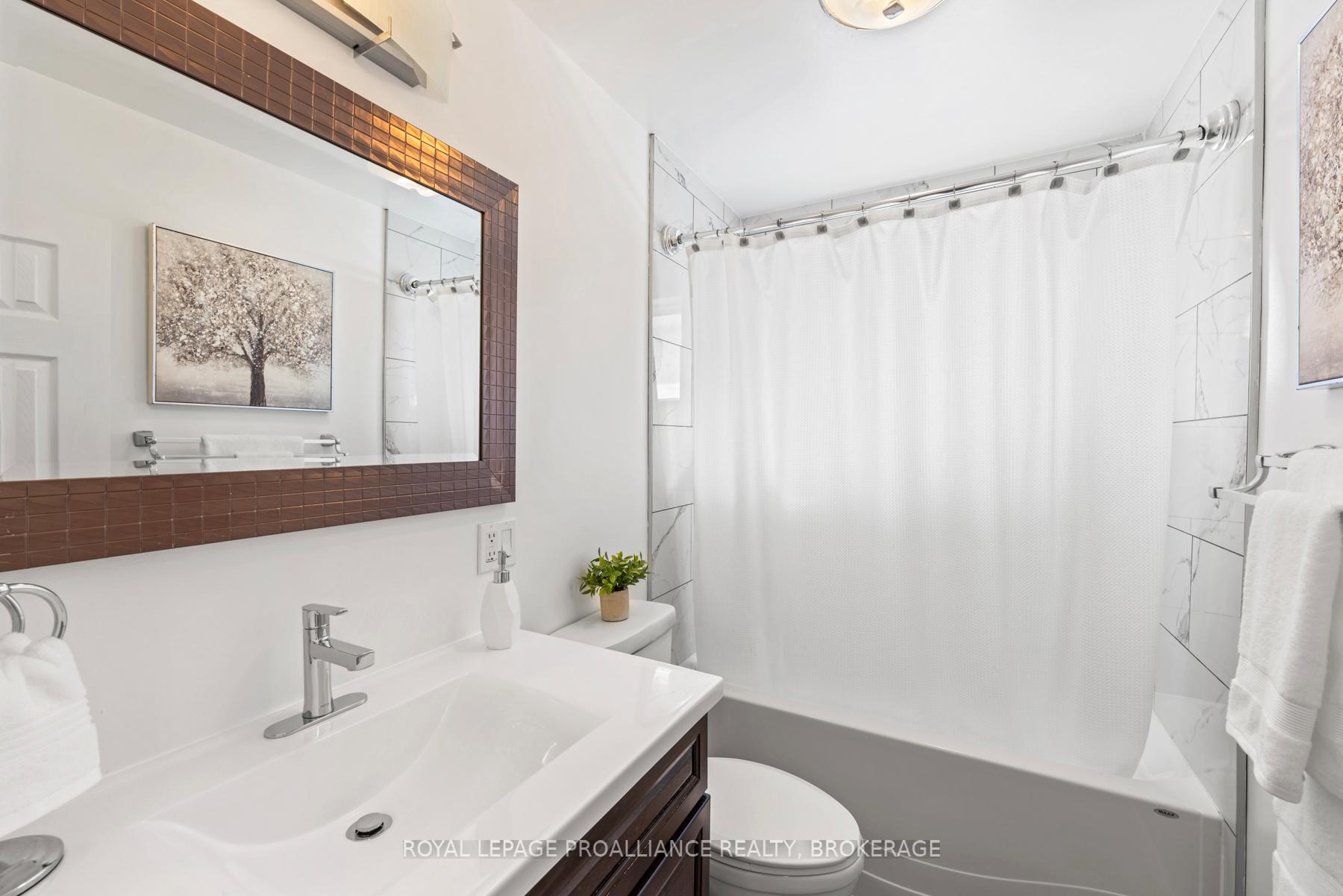 Photo 25 of 16 Campbell Crescent, Kingston, Central City West — HOMEH