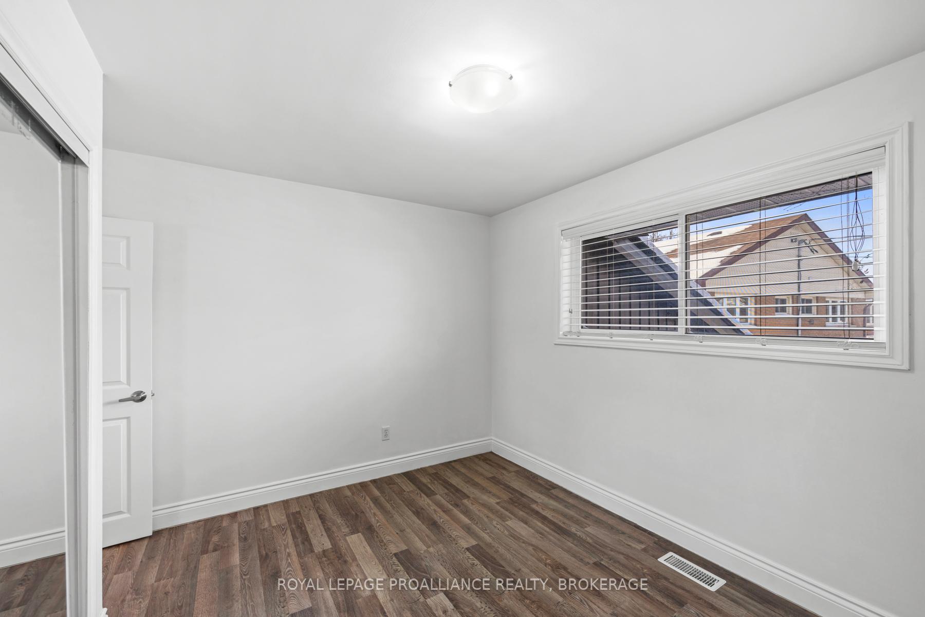 Photo 28 of 16 Campbell Crescent, Kingston, Central City West — HOMEH
