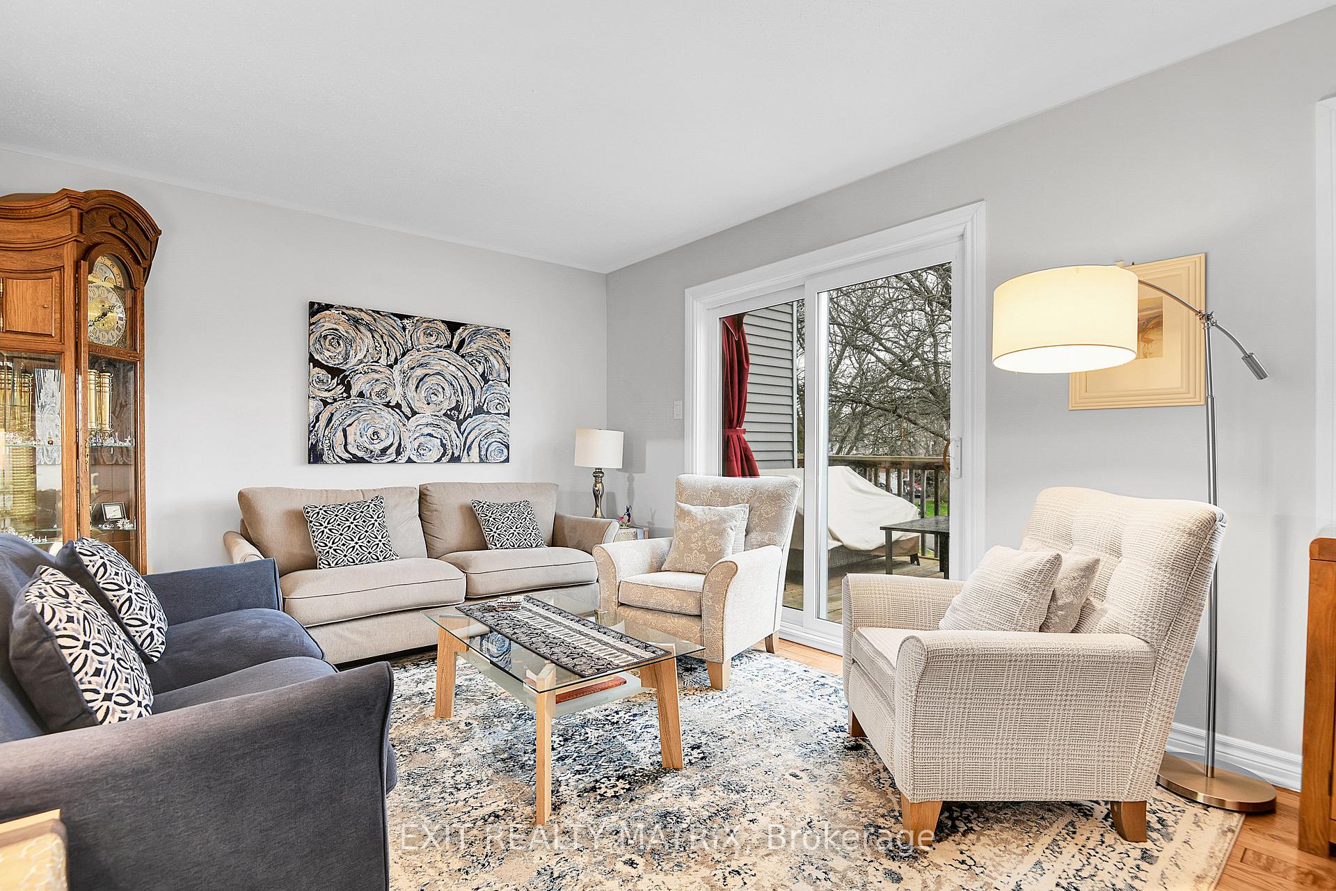 Photo 6 of 1397 Beaucourt Place, Ottawa, Fallingbrook/Ridgemount — HOMEH