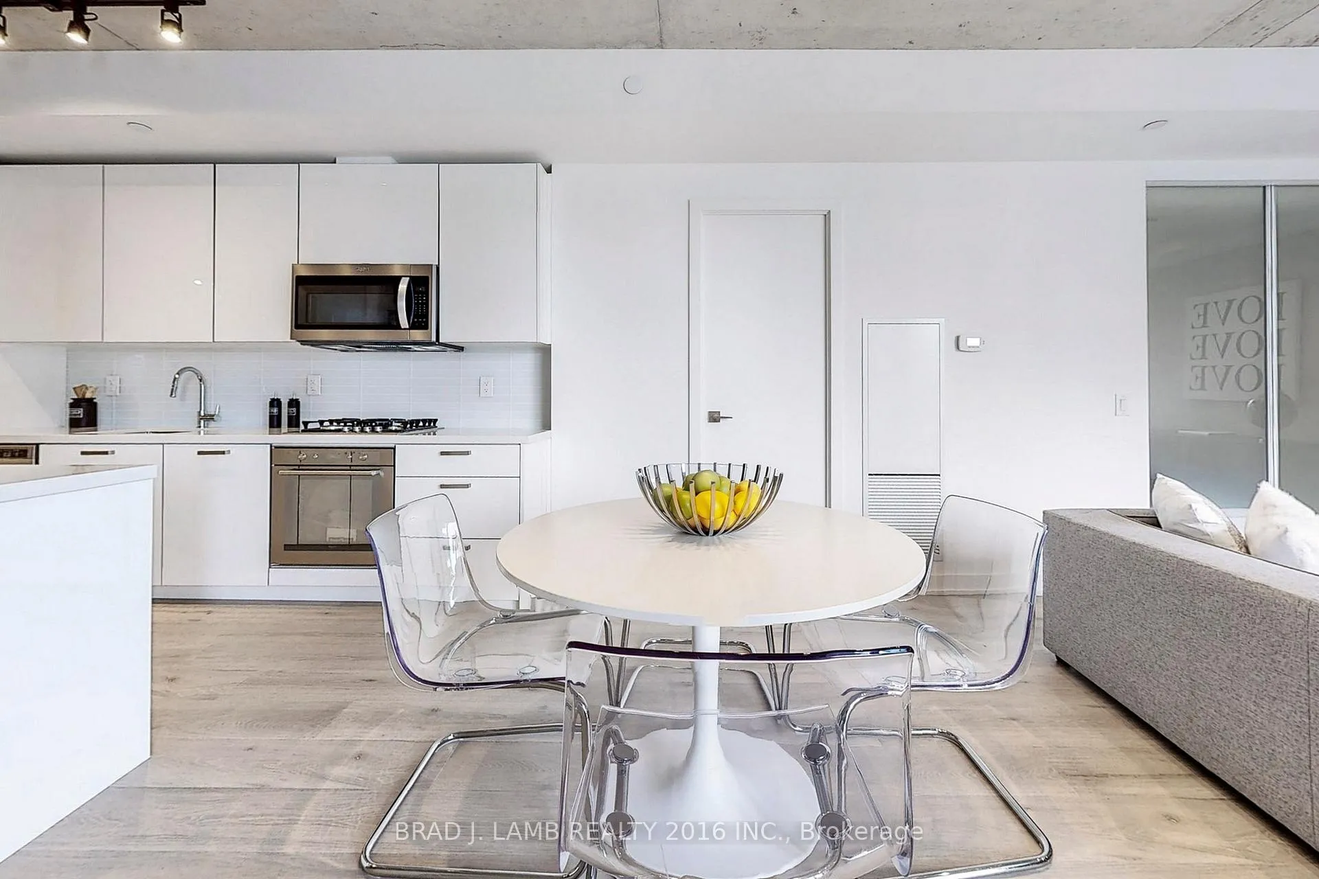 Photo 8 of Unit 609, 55 Ontario Street, Toronto, Moss Park — HOMEH